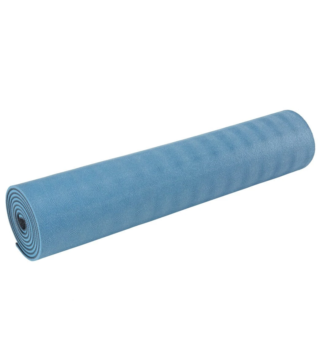 Gaiam Ultra Sticky Yoga Mat 68" 6mm Extra Thick - Image 4